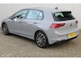 Volkswagen Golf 1.5-150pk TSI Highline. Erg nette, sportieve en goed onderhouden VW Golf ! Slechts 41.000km ! Autm. airco dual, digitaal dashb., adapt. cruise cntrl, navigatie, tel. voorb., trekhaak + afn. kgl, IQ lights, LM wielen, elektr. panoramadak, stoel- en stuurverwarming etc.