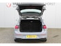 Volkswagen Golf 1.5-150pk TSI Highline. Erg nette, sportieve en goed onderhouden VW Golf ! Slechts 41.000km ! Autm. airco dual, digitaal dashb., adapt. cruise cntrl, navigatie, tel. voorb., trekhaak + afn. kgl, IQ lights, LM wielen, elektr. panoramadak, stoel- en stuurverwarming etc.