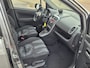 Opel Agila 1.2 90PK | AUTOMAAT | Edition | LAGE KM STAND! | Airco | Elektrische ramen voor | 15 inch LMV | Trekhaak vast | Airco | Buitenspiegels in carrosseriekleur | Bumpers in carrosseriekleur