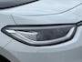 Volkswagen ID.3 Business 58 kWh, achteruitrijcamera, stoel-stuurverwarming, parelmoer wit, afn.trekhaak, luxe uitvoering