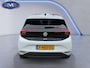 Volkswagen ID.3 Business 58 kWh, achteruitrijcamera, stoel-stuurverwarming, parelmoer wit, afn.trekhaak, luxe uitvoering