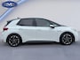 Volkswagen ID.3 Business 58 kWh, achteruitrijcamera, stoel-stuurverwarming, parelmoer wit, afn.trekhaak, luxe uitvoering