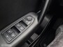 Renault Captur 1.3 TCe 140 Intens Automaat. 23000km ! Nieuw!