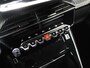 Peugeot 2008 130PK Allure Pack | 1ste eigenaar | AppleCarplay/Android Auto | Armsteun | Navigatie | Cruise Control | Climate Control | Camera | LED lampen | 17"LMV | Isofix | Privacy Glass |