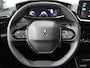 Peugeot 2008 130PK Allure Pack | 1ste eigenaar | AppleCarplay/Android Auto | Armsteun | Navigatie | Cruise Control | Climate Control | Camera | LED lampen | 17"LMV | Isofix | Privacy Glass |