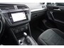 Volkswagen Tiguan 1.5 TSI ACT Highline Business Aut/Pano.dak/Camera/Carplay/Digi.dashboard/Climate Control/CC