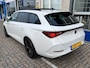 CUPRA Leon Sportstourer 1.4 e-Hybrid VZ Performance / AUTOMAAT/ 245 PK/ PANO/ LEER/ SUPER-SPORTSTUUR/ ELEKTR. STOEL/ KEYLESS/ 19" LMV/ FULL LINK/ RIJ-MODI/ STOEL-STUUR VERWARM./ PARK. SENSOREN + CAMERA
