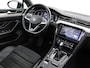 Volkswagen Passat Variant 1.5 TSI 150pk DSG R-Line Business + · Panoramadak · Camera · Matrix LED · Keyless · Stoelverwarming · Active Info Display · Garantie t/m 11-07-2027 of 100.000km