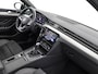 Volkswagen Passat Variant 1.5 TSI 150pk DSG R-Line Business + · Panoramadak · Camera · Matrix LED · Keyless · Stoelverwarming · Active Info Display · Garantie t/m 11-07-2027 of 100.000km