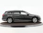 Volkswagen Passat Variant 1.5 TSI 150pk DSG R-Line Business + · Panoramadak · Camera · Matrix LED · Keyless · Stoelverwarming · Active Info Display · Garantie t/m 11-07-2027 of 100.000km