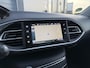 Peugeot 308 SW 1.6 BlueHDI Executive Panorama Camera Navigatie Cruise Climate Trekhaak