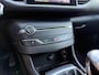 Peugeot 308 SW 1.6 BlueHDI Executive Panorama Camera Navigatie Cruise Climate Trekhaak