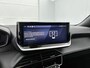 Peugeot 2008 1.2 Allure 100pk | Navigatie | Climate Control | Cruise Control | Achteruitrijcamera | Parkeersensoren Voor + Achter | DAB Ontvanger | 17" Lichtmetalen Velgen | LED | Apple Carplay/Android Auto |
