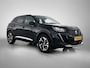 Peugeot e-2008 EV Allure Pack 50 kWh 136pk Automaat | 1ste Eigenaar | Navigatie | Climate Control | Adaptieve Cruise Control | Achteruitrijcamera | DAB Ontvanger | 17" Lichtmetalen Velgen | LED | Apple Carplay/Android Auto |
