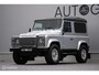 Land Rover Defender 90 2.4 TD | youngtimer | Lage km stand | airco | Stoelverwarming | sawtooth | led | rijklaarprijs |