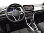 Volkswagen T-Roc 1.5 TSI 150pk DSG Life Edition · Camera · Keyless · Apple/Android Car Play · Navigatie · P-Sensoren · Parkeer Assistent · 17'' Inch · Garantie t/m 30-01-2027