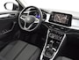 Volkswagen T-Roc 1.5 TSI 150pk DSG Life Edition · Camera · Keyless · Apple/Android Car Play · Navigatie · P-Sensoren · Parkeer Assistent · 17'' Inch · Garantie t/m 30-01-2027