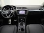 Volkswagen Tiguan 1.5TSI/150PK Life R line DSG · Navigatie · Apple/Android Car Play · Stoel-& stuurverwarming · Garantie tot april 2026 Of 100000km.