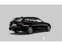 BMW 3-Serie 330e xDrive | Sportline | Shadow | ACC | Elek. trekhaak | Parkeersenoren | Apple carplay | 17' Inch |