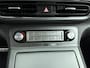 Hyundai Kona Electric EV FASHION 64 kWh | NAVI | 17'' LM VELGEN | CLIMA | CRUISE | CAMERA | PDC | PRIVACY GLASS | FABRIEKSGARANTIE GELDIG T/M 3-2027! |