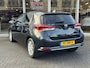 Toyota Auris 1.8 Hybrid Dynamic | Navigatie, Privacy glass, Climate control, Cruise control, Safety sense, Licht + Regensensor