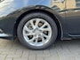 Toyota Auris 1.8 Hybrid Dynamic | Navigatie, Privacy glass, Climate control, Cruise control, Safety sense, Licht + Regensensor
