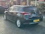 Toyota Auris 1.8 Hybrid Dynamic | Navigatie, Privacy glass, Climate control, Cruise control, Safety sense, Licht + Regensensor
