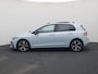 Volkswagen Golf 1.5eHybrid 200kW/272PK GTE · Panoramadak · 360°Camera + Parkeersensoren · Trekhaak · Garantie tot februari 2030 of 100000km.