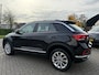 Volkswagen T-Roc 1.5 TSI Style Automaat/Apple Carplay RIJKLAARPRIJS!