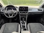 Volkswagen T-Roc 1.5 TSI Style Automaat/Apple Carplay RIJKLAARPRIJS!