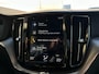 Volvo XC60 2.0 T8 Twin Engine AWD Momentum Pro Panodak | Clima | Navi