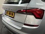 Skoda Kamiq 1.0 TSI Ambition 110 PK DSG7 inklapb. trekhaak / Apple Carplay / PDC / Camera / Stoelverw. / Keyless