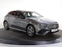 Mercedes-Benz A-klasse 250e Star Edition AMG Line | Night | Panoramadak | Sfeerverlichting | Stoelverwarming | Parkeercamera |
