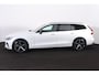 Volvo V60 T6 Recharge AWD Plus Dark - IntelliSafe Assist & Surround - 360º Camera - Harman/Kardon audio - Adaptieve LED koplampen - Verwarmde voorstoelen, stuur & achterbank - Parkeersensoren voor & achter - Elektr. bedienb. voorstoelen met geheugen - Extra getint glas - 19' LMV