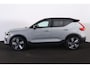 Volvo XC40 Recharge Twin Ultimate 82 kWh - Panorama/schuifdak - IntelliSafe Assist & Surround - 360º Camera - Harman/Kardon audio - Verwarmde voorstoelen & stuur - Parkeersensoren voor & achter - Elektr. bedienb. voorstoelen met geheugen links - Wollen bekleding - Draadloze tel. lader - Warmtepomp - Extra getint glas - Elektr. inklapbare trekhaak - 20' LMV