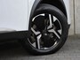 Peugeot 2008 GT 1.2 Hybrid 145pk Automaat NAVI | ADAP. CRUISE | CAMERA | CLIMA | DAB | 17''LM | SFEERVERLICHTING
