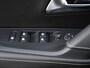 Peugeot 2008 GT 1.2 Hybrid 145pk Automaat NAVI | ADAP. CRUISE | CAMERA | CLIMA | DAB | 17''LM | SFEERVERLICHTING