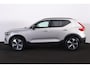 Volvo XC40 B3 Plus Dark - IntelliSafe Assist & Surround - 360º Camera - Harman/Kardon audio - Verwarmde voorstoelen & stuur - Parkeersensoren voor & achter - Elektr. bedienb. voorstoelen met geheugen links - Draadloze tel. lader - Extra getint glas - 19' LMV