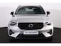Volvo XC40 B3 Plus Dark - IntelliSafe Assist & Surround - 360º Camera - Harman/Kardon audio - Verwarmde voorstoelen & stuur - Parkeersensoren voor & achter - Elektr. bedienb. voorstoelen met geheugen links - Draadloze tel. lader - Extra getint glas - 19' LMV