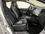Renault Zoe R135 Zen 52 kWh Parkeersensoren voor en achter | Parkeer Camera Soh (batterijcheck) Waarde 95,7 %!