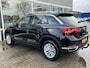 Volkswagen T-Roc 1.6 TDI Style 50% deal 9.475,- ACTIE Trekhaak / Airco / Cruise / Telefoon
