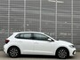Volkswagen Polo 1.0 TSI Life / App connect / Parkeersensoren V+A / Lichtmetaal 15 inch / Fabrieksgarantie 2027 / P4