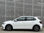 Volkswagen Polo 1.0 TSI Life / App connect / Parkeersensoren V+A / Lichtmetaal 15 inch / Fabrieksgarantie 2027 / P4