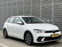 Volkswagen Polo 1.0 TSI Life / App connect / Parkeersensoren V+A / Lichtmetaal 15 inch / Fabrieksgarantie 2027 / P4