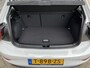 Volkswagen Polo 1.0 TSI Life / App connect / Parkeersensoren V+A / Lichtmetaal 15 inch / Fabrieksgarantie 2027 / P4
