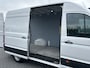 Volkswagen Crafter 2.0 TDI 141 PK / DSG AUTOMAAT / L3H3 / 3 TONS TREKHAAK / AIRCO / CRUISE / CAMERA / 3-ZITS