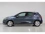 Renault Clio 0.9 TCe Limited | Navi | Cruise | Keyless | Dealer Onderhouden