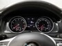 Volkswagen Golf 1.0 TSI Sport Automaat (APPLE CARPLAY, CLIMATE, STOELVERWARMING, SPORTSTOELEN, LM VELGEN, GETINT GLAS, CRUISE, NIEUWSTAAT)
