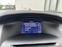 Ford Focus 1.0i EcoBoost Titanium 6-Bak 125 PK. Zuinige en zeer goed onderhouden auto van de eerste eigenaar !!! Distributieriem en waterpomp recent vervangen !!