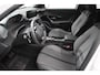 Peugeot 2008 1.2 PureTech 130pk Automaat Allure Navigatie Climate Control LED Lichtmetalen Velgen Parkeer sensoren Cruise Control